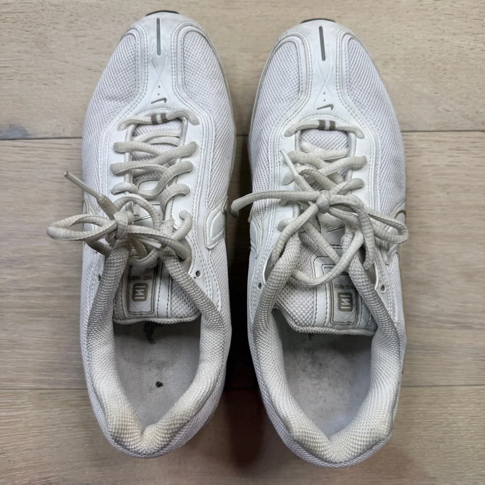 Nike Women's White and Gold Sneakers
